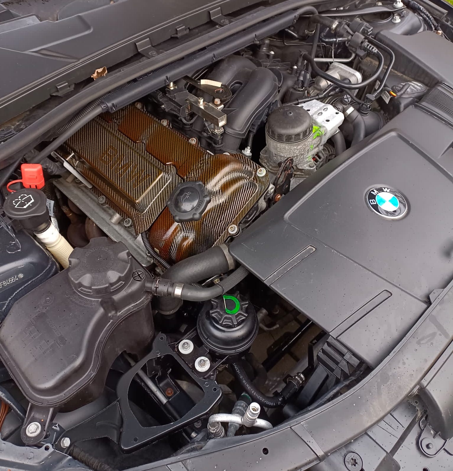 bmw-e90-320i-127kw-od-hanzos-4-min